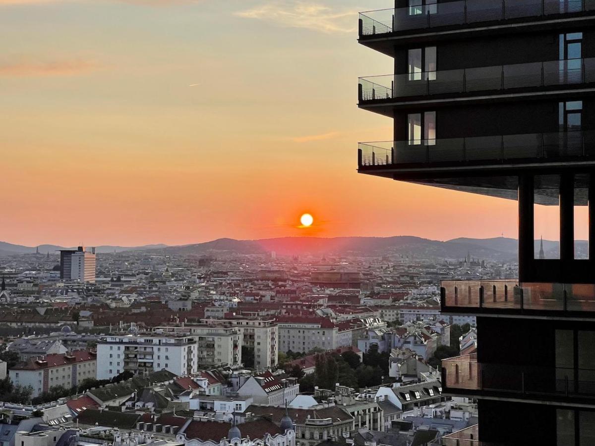 Triiiple Level 20 - Sonnenwohnen Mit Parkplatz Und Fantastischem Ausblick * Wien